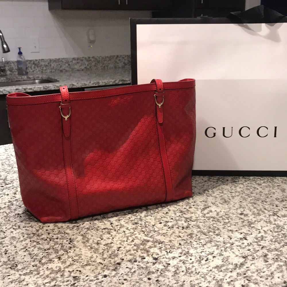 100% authentic NEW GUCCI guccissima handbag tote